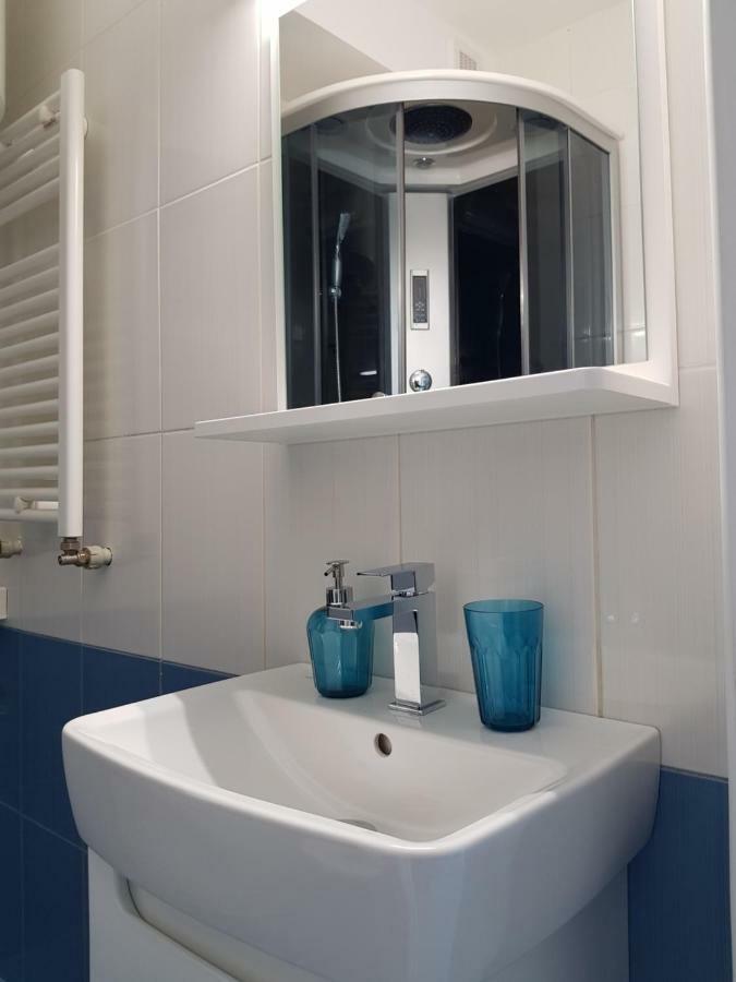 Cozy&Elegant New Studio In 부쿠레슈티 외부 사진