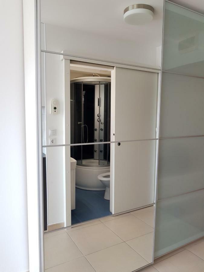 Cozy&Elegant New Studio In 부쿠레슈티 외부 사진